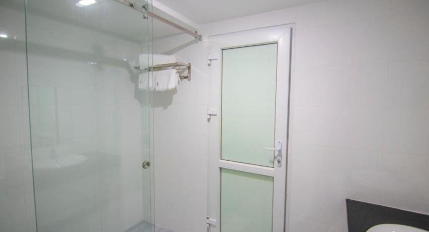 Suite Gia Đình